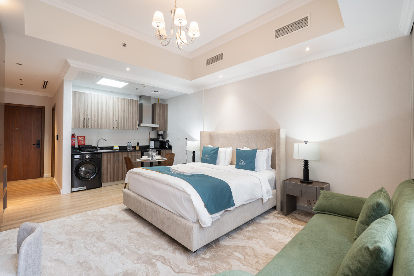 Dunya Tower | Studio near Dubai Mall & Burj apartment photo