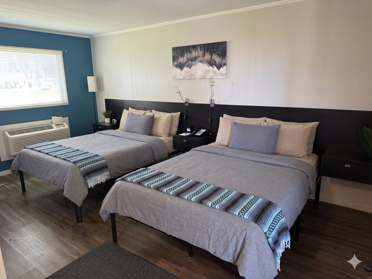 The Naturalist's Cabin — themed room at The Cedar