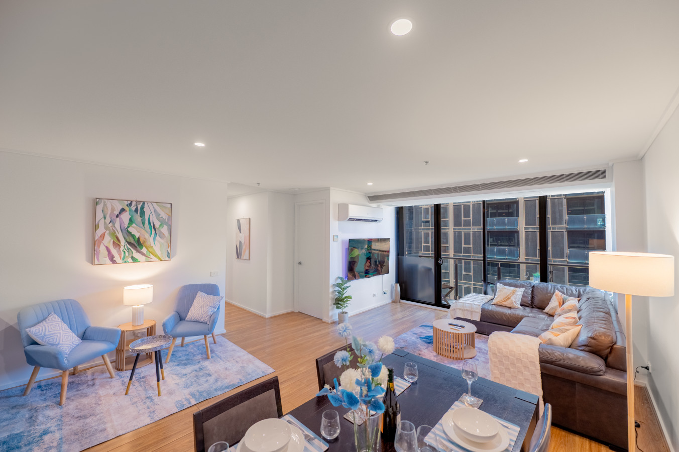 Extra-Large 2BR 2BA Apartment –Ideal for Families