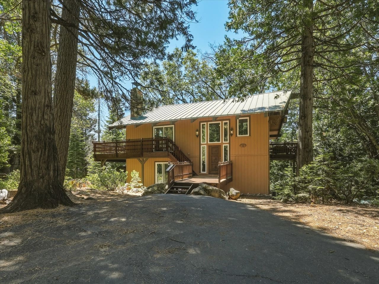 Trail-Ready Cabin · 5 Min to Yosemite