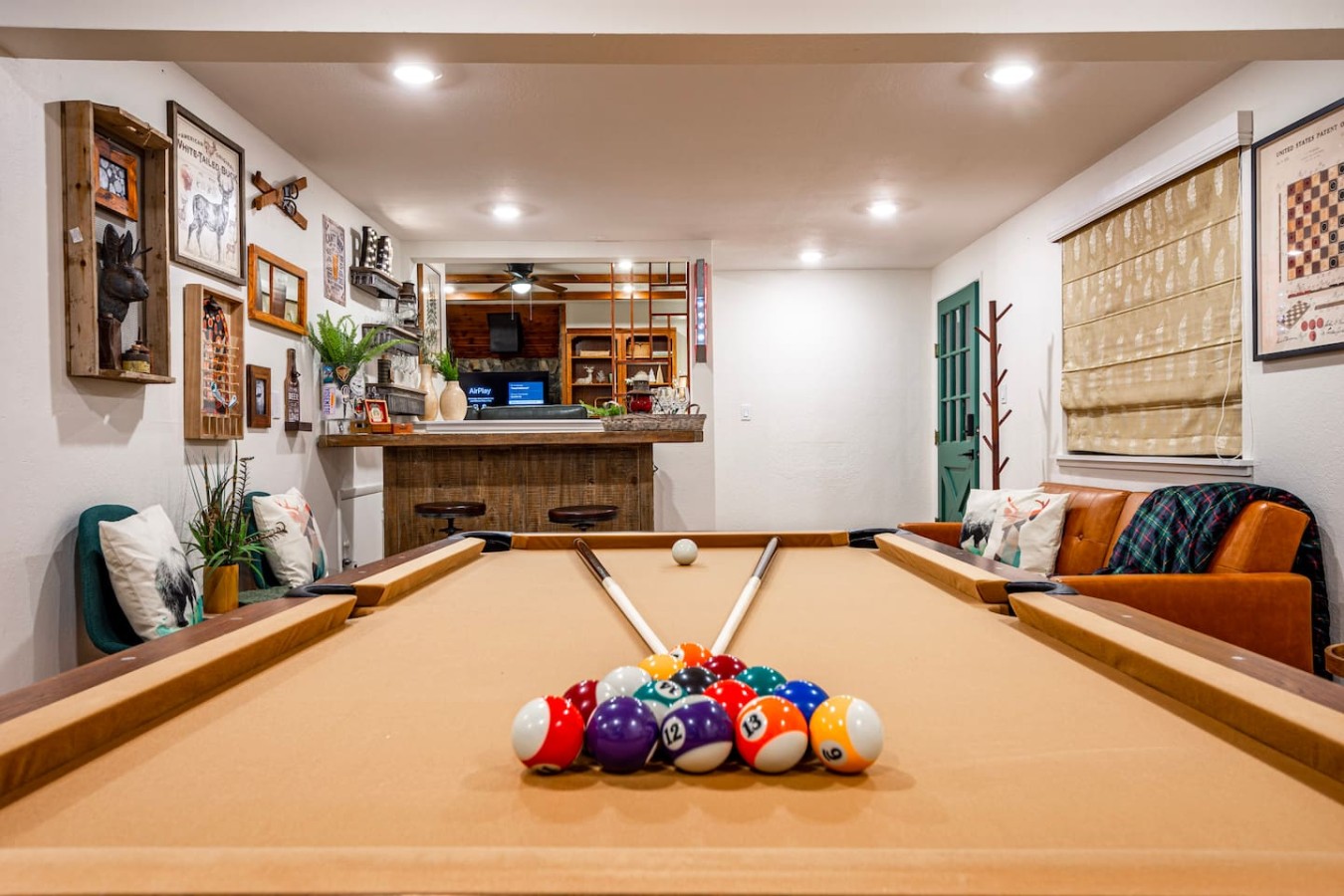 Sleeps 16 | 6BR 4Bath Cabin | Dual Kitchens & Spas — view 3