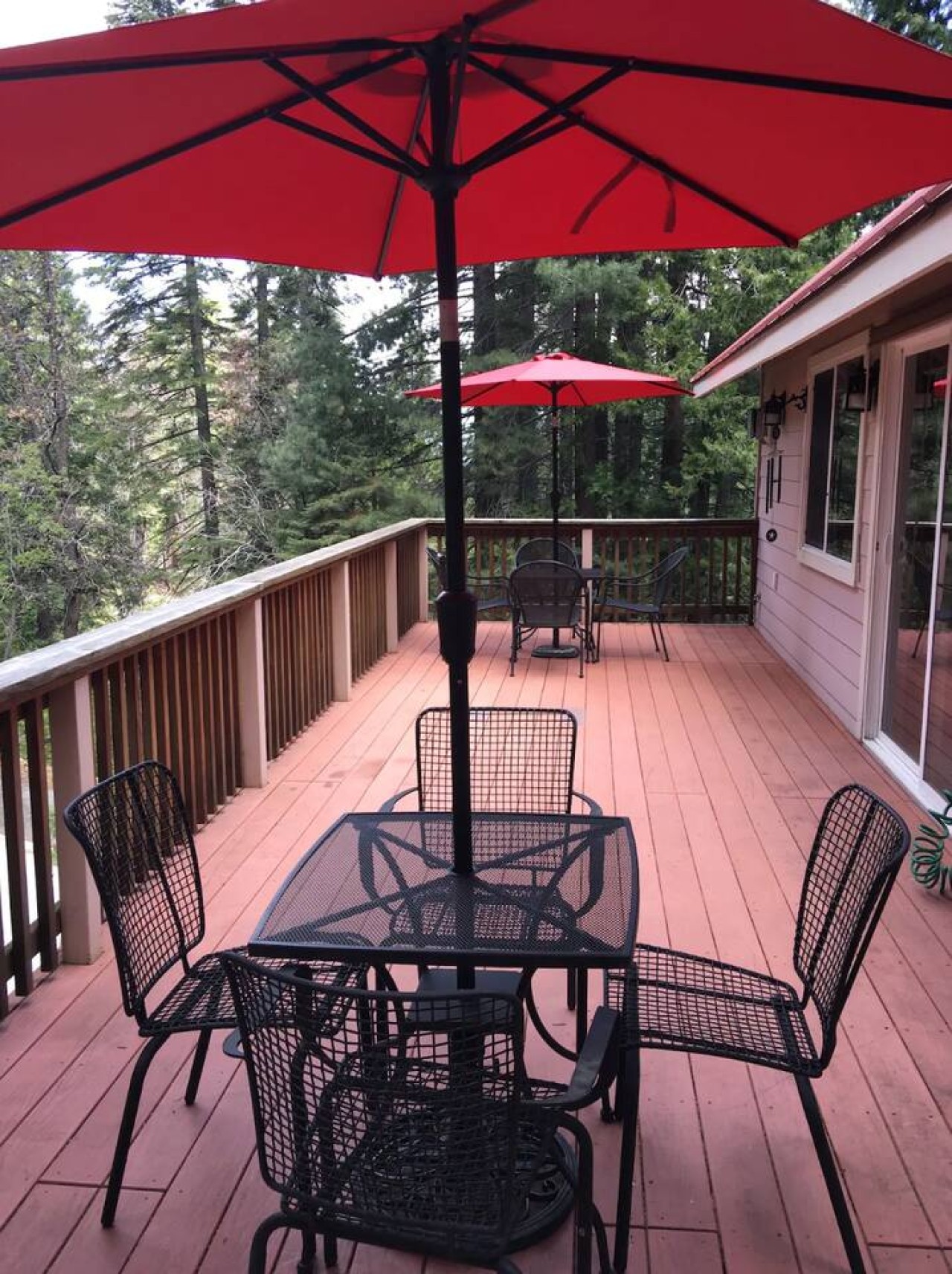 Yosemite Inverness House Inside YNP- Sleeps 8 — view 4