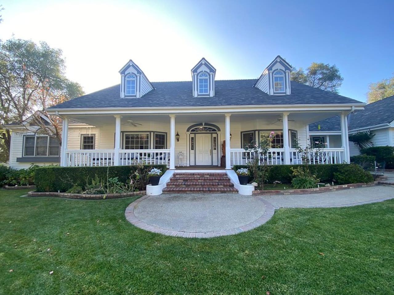Pinkies Place — Hot Tub Retreat, Sleeps 10+