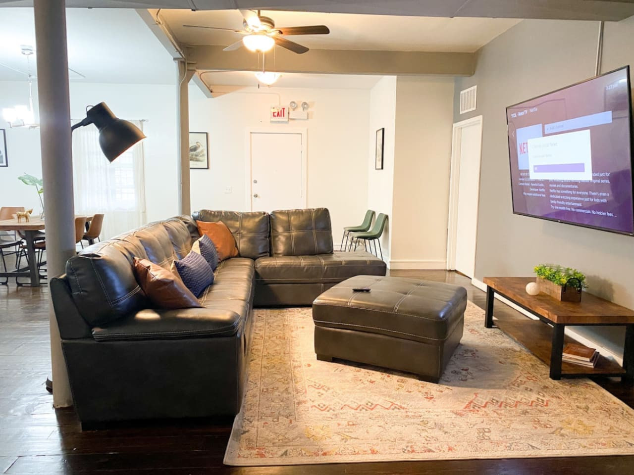 Chicago 3BR Huge Stay * McCormick Place + Ping Pong