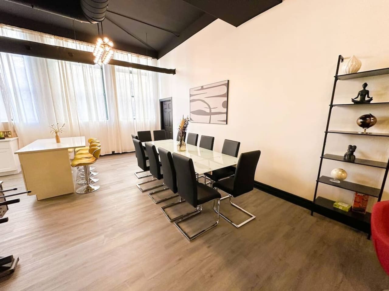McCormick 6B 2Ba Luxury Suite for Groups | 12 Guests
