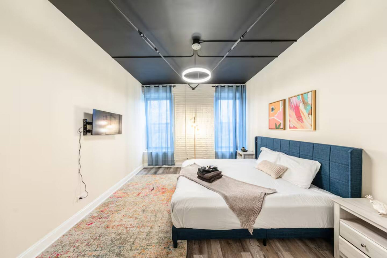 Chicago 4BR Hideaway * Close to Downtown & Museums