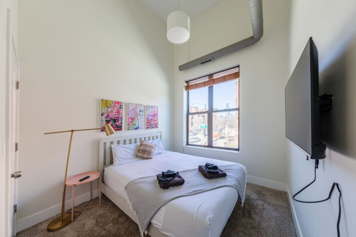 3BR Oasis Near UIC & McCormick Smoke OK