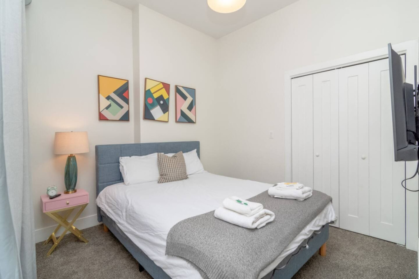 3BR Suite Near McCormick & Soldier Field | Smoke OK