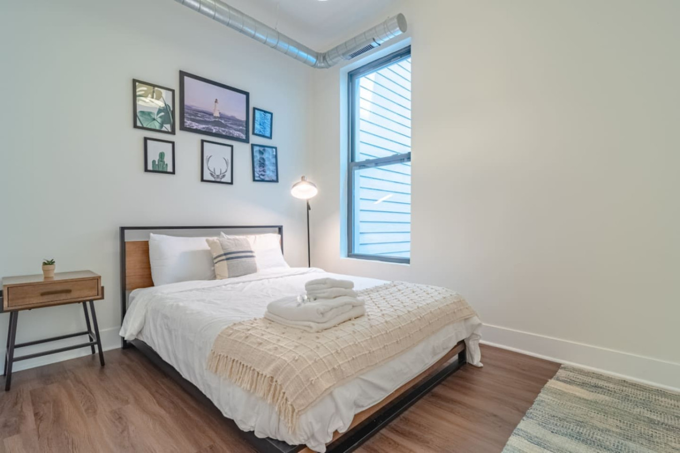 Spacious 3BR Smoke Ok | McCormick & UIC Campus