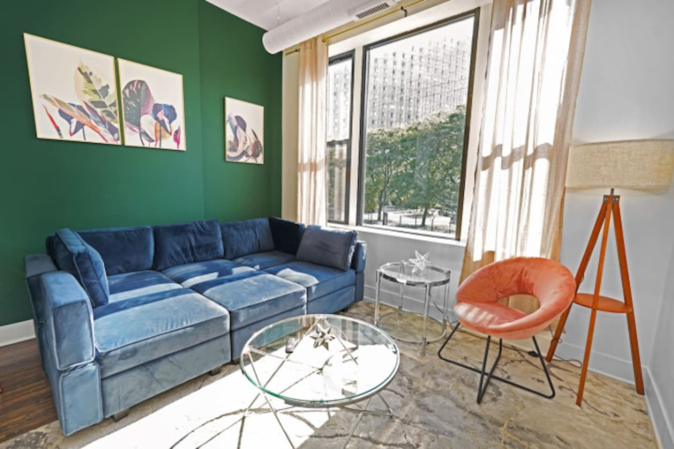 Spacious 3BR Getaway Near McCormick Place