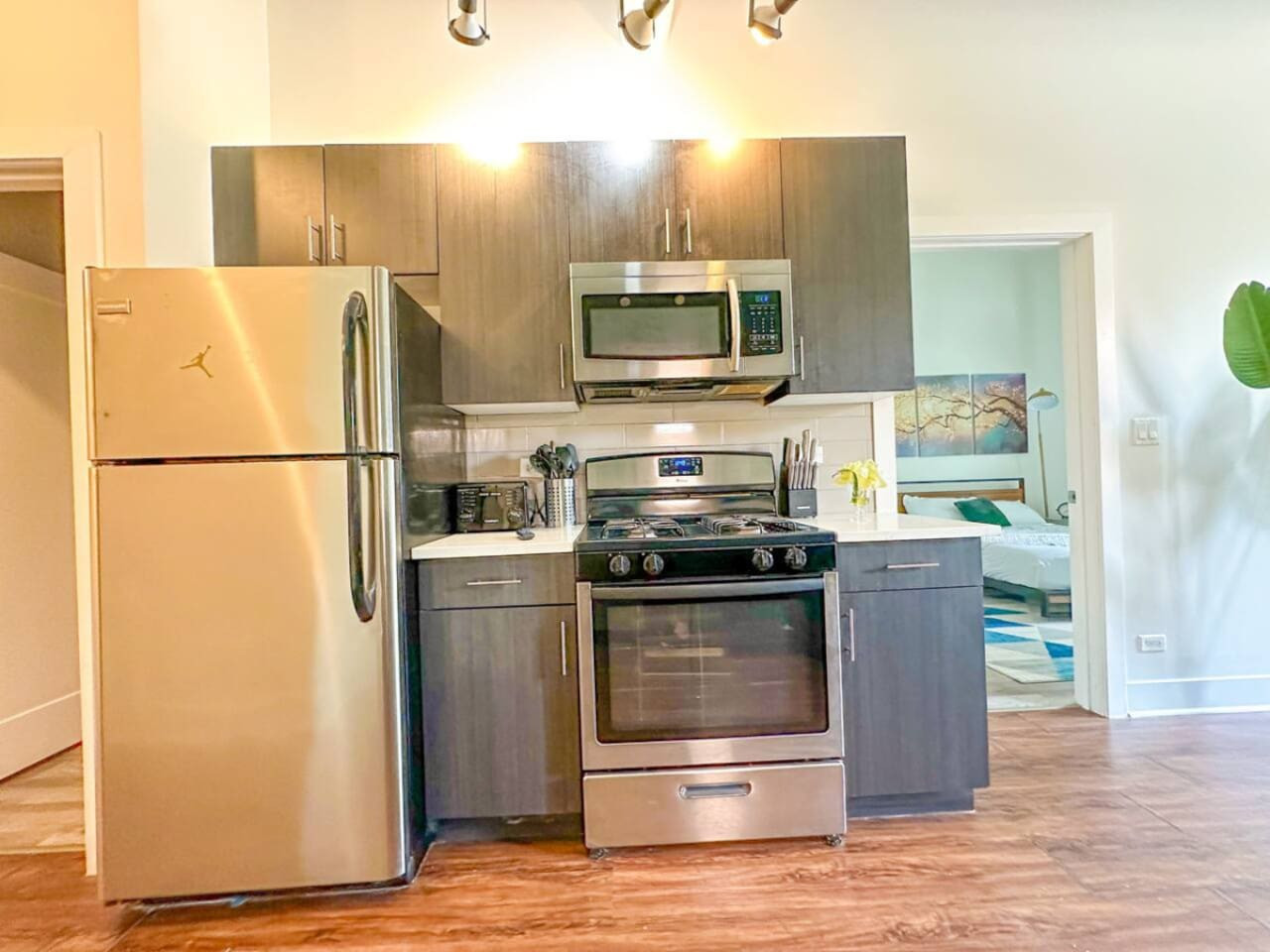 Cozy 3BR Chicago Retreat Near McCormick Place