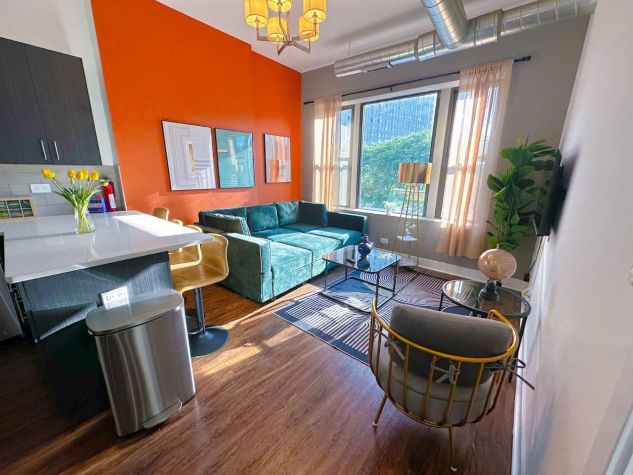 McCormick 3BR 2BA w/ Optional Parking | State st