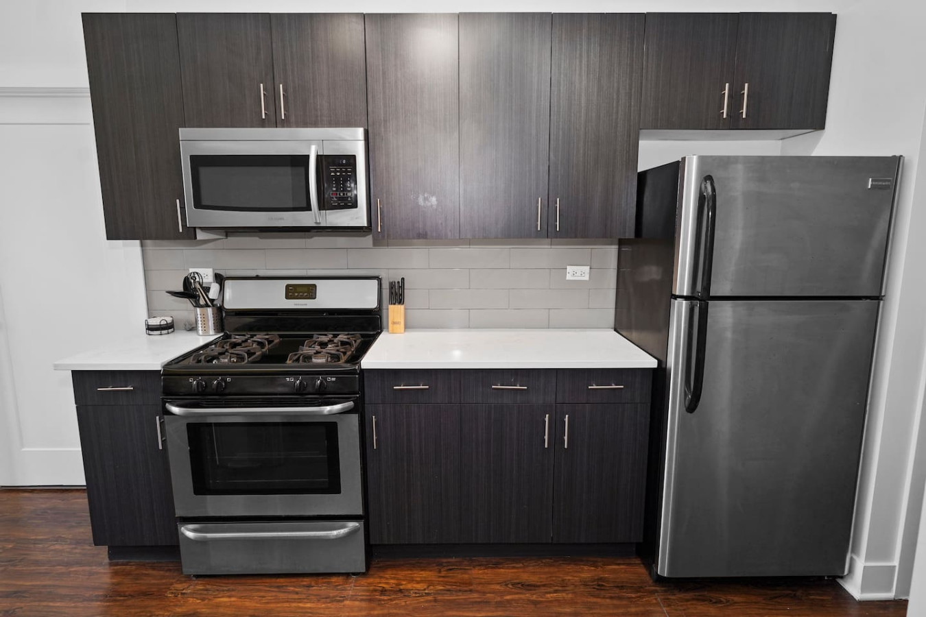 Business + Leisure 420K 3BR Suite Near McCormick