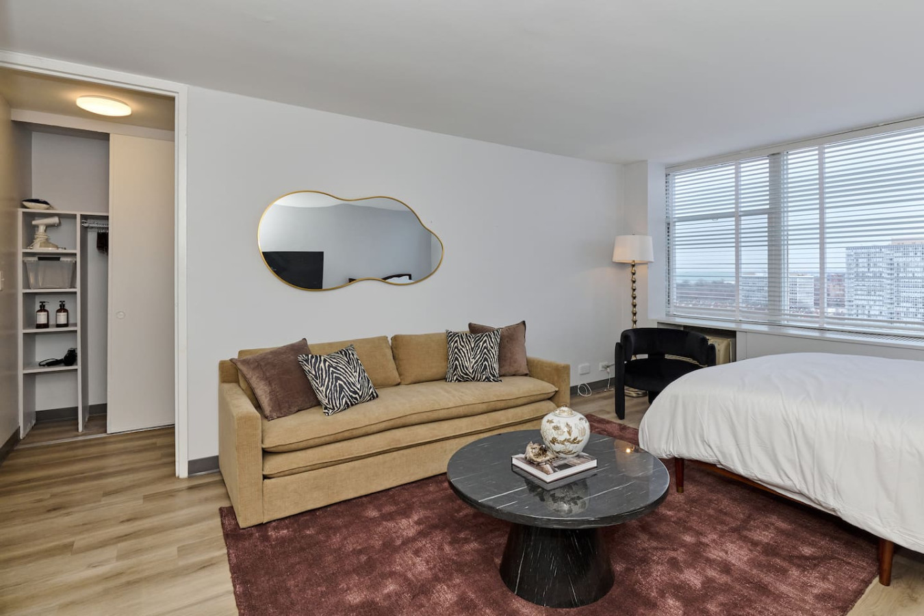 Studio Near McCormick & Downtown | Work Ready