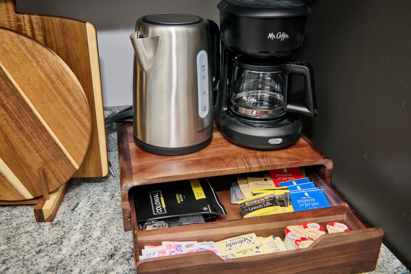 Stylish Studio | Near McCormick *Gym + Rooftop