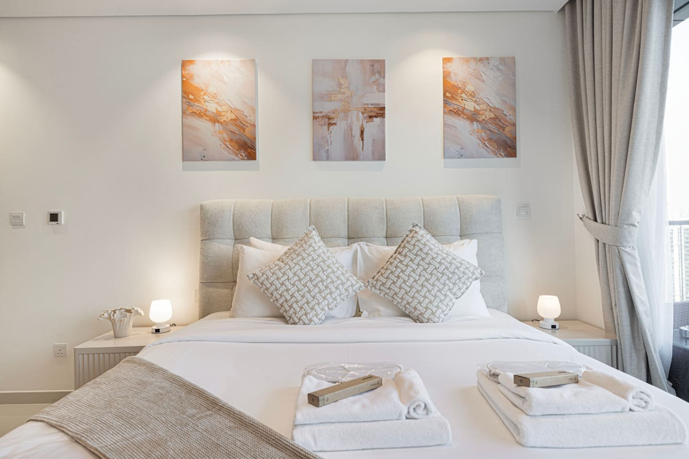 Luxe Burj & Fountain View photo