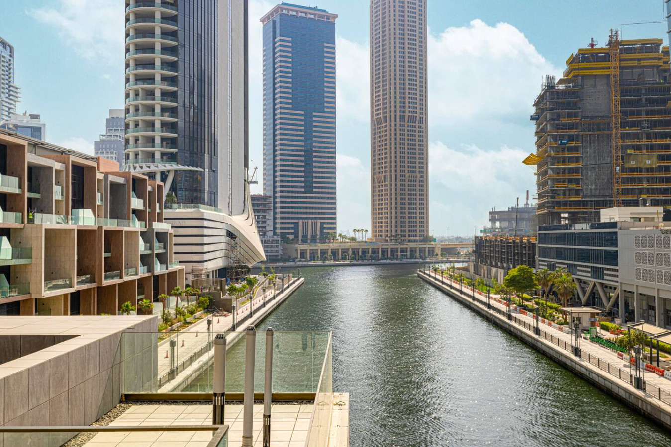 Brand New Luxury Waterfront 2bd | Best Canal View thumbnail 31