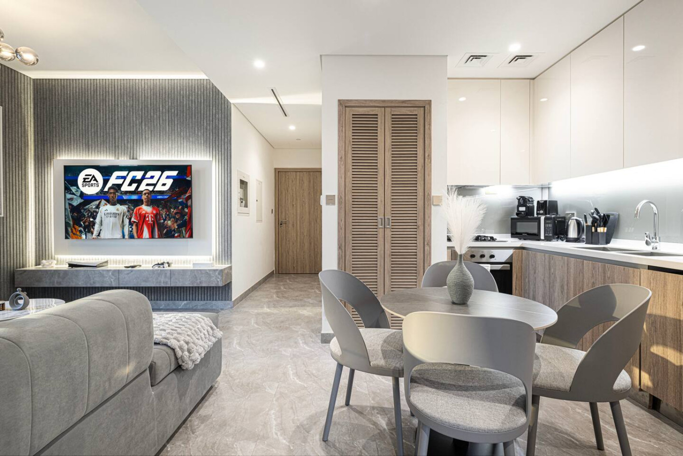 High Rise Premium 2BR | PS5 | Burj View photo