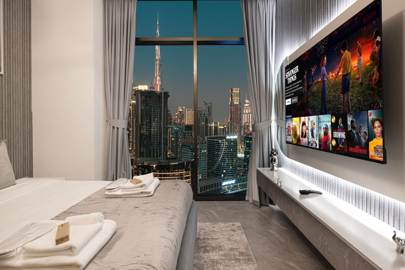 High Rise Premium with PS5 photo