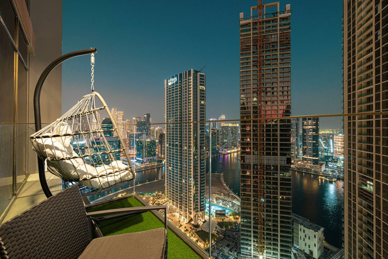 High Rise Premium with PS5 photo