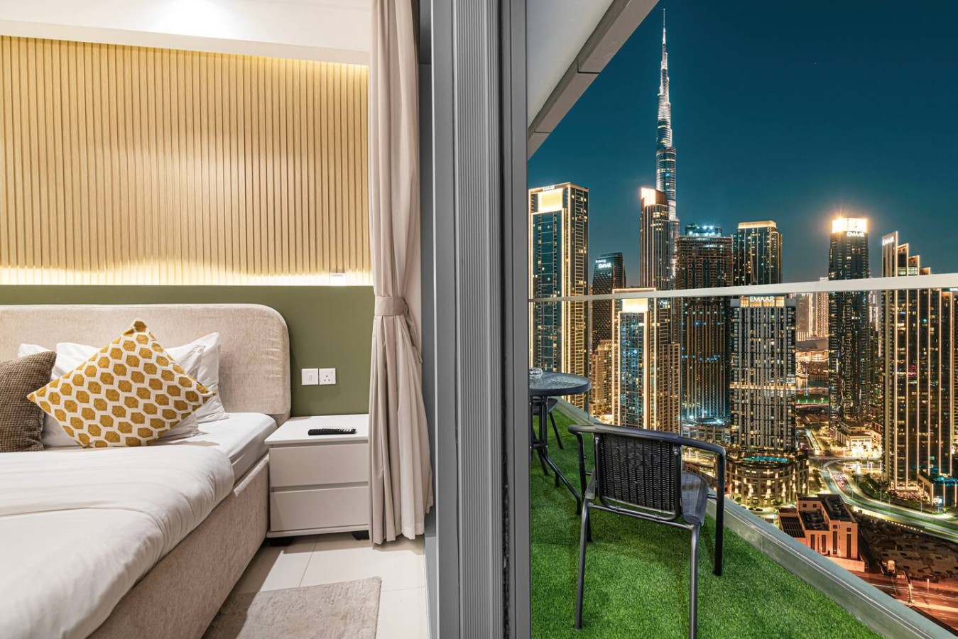64th Infinity Pool | 2BDR Luxe | 1 of 1 thumbnail 11