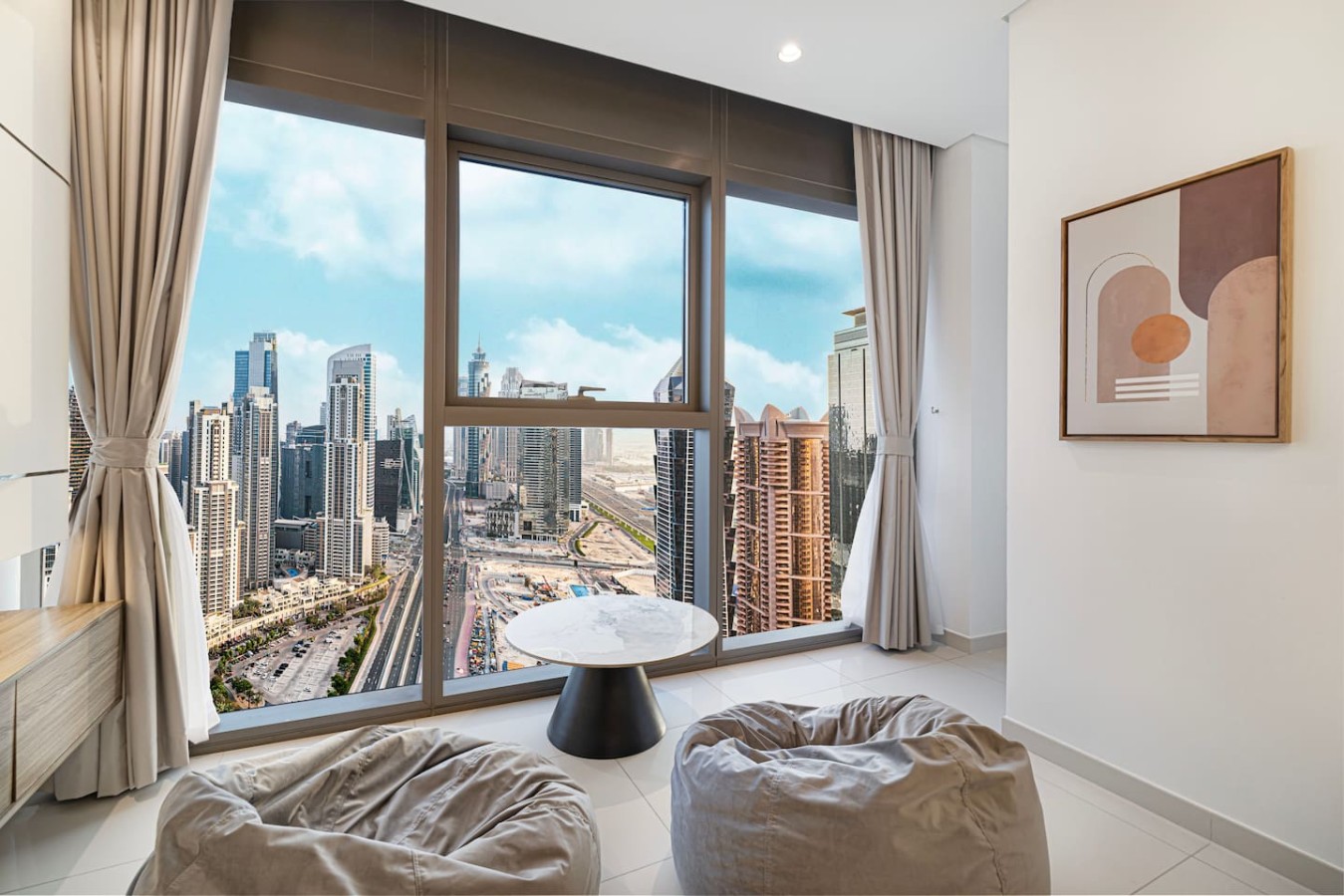 64th Infinity Pool | 2BDR Luxe | 1 of 1 photo
