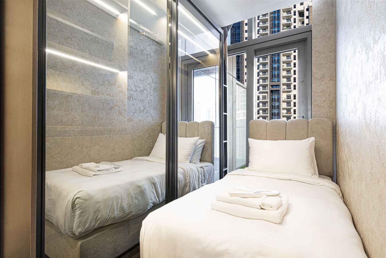 Luxury 2BR | Burj Khalifa View | By Deffor Escapes photo