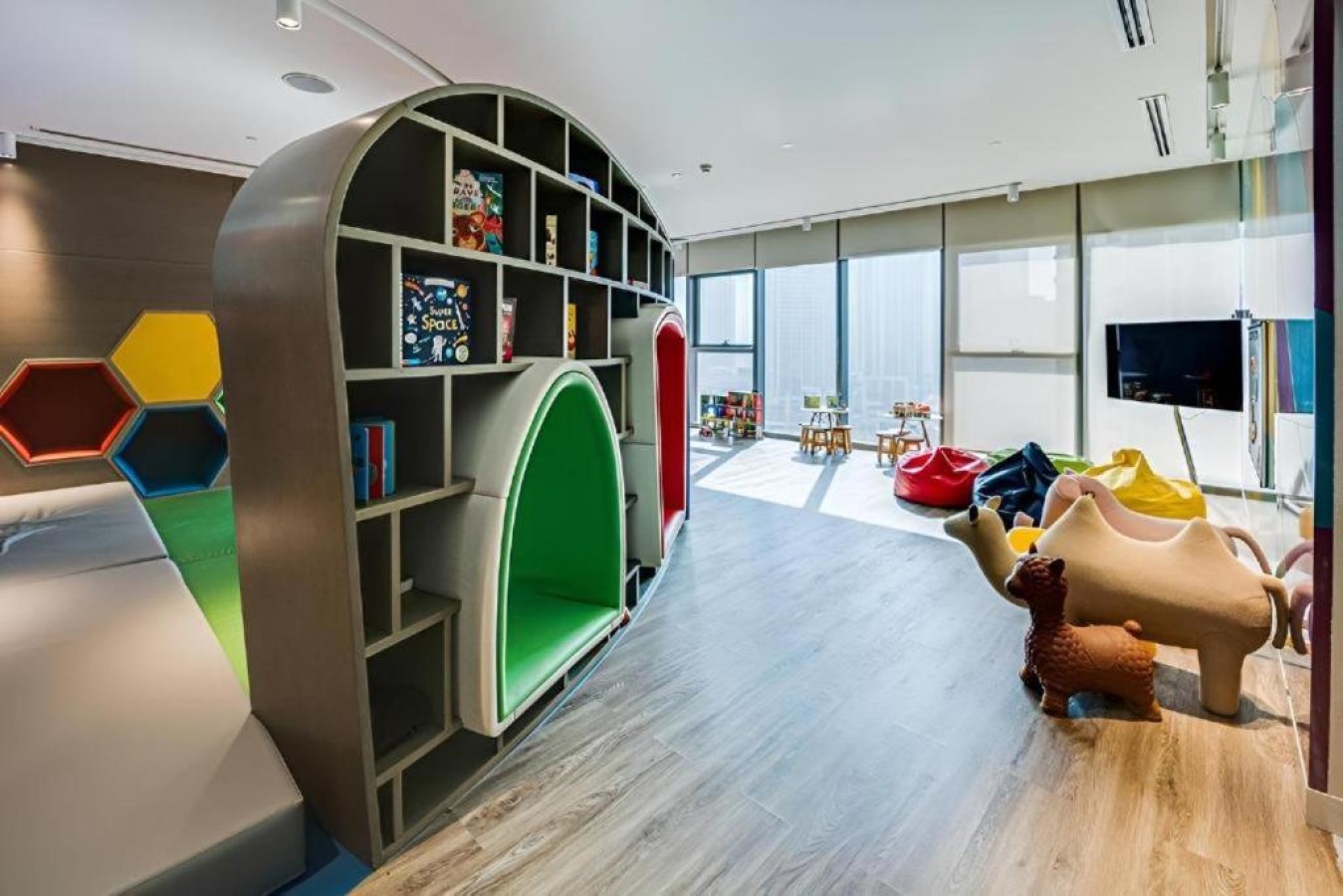 Luxury 2BR | Burj Khalifa View | By Deffor Escapes photo