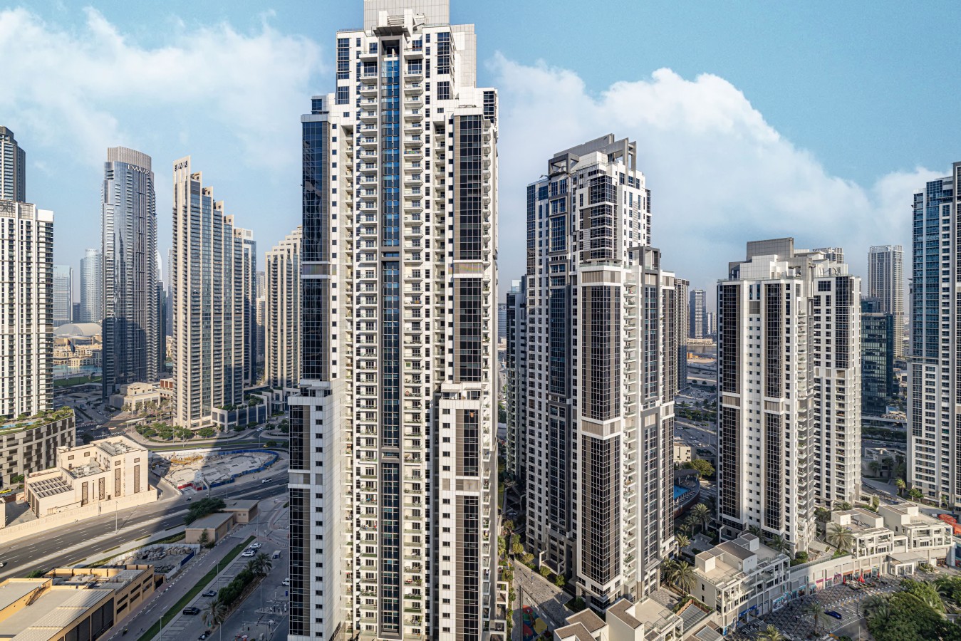 Luxury 2BR | Burj Khalifa View | By Deffor Escapes photo
