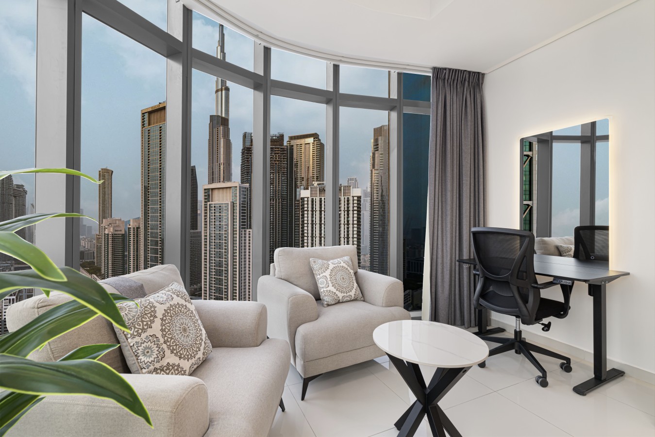 Deluxe 2BR | Burj Khalifa View | By Deffor Escapes photo