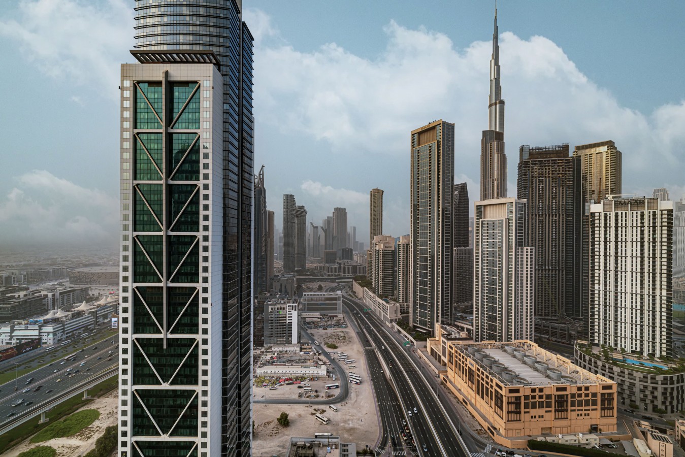 Deluxe 2BR | Burj Khalifa View | By Deffor Escapes photo