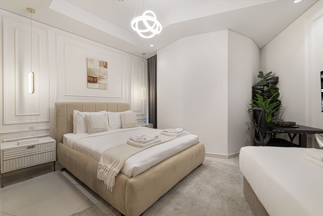 Deluxe 2BR | Burj Khalifa View | By Deffor Escapes photo