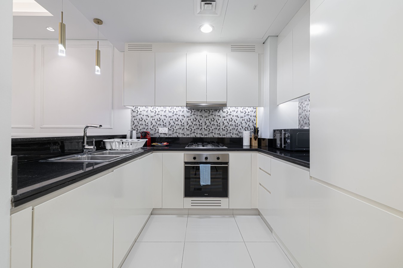 Deluxe 2BR | Burj Khalifa View | By Deffor Escapes photo