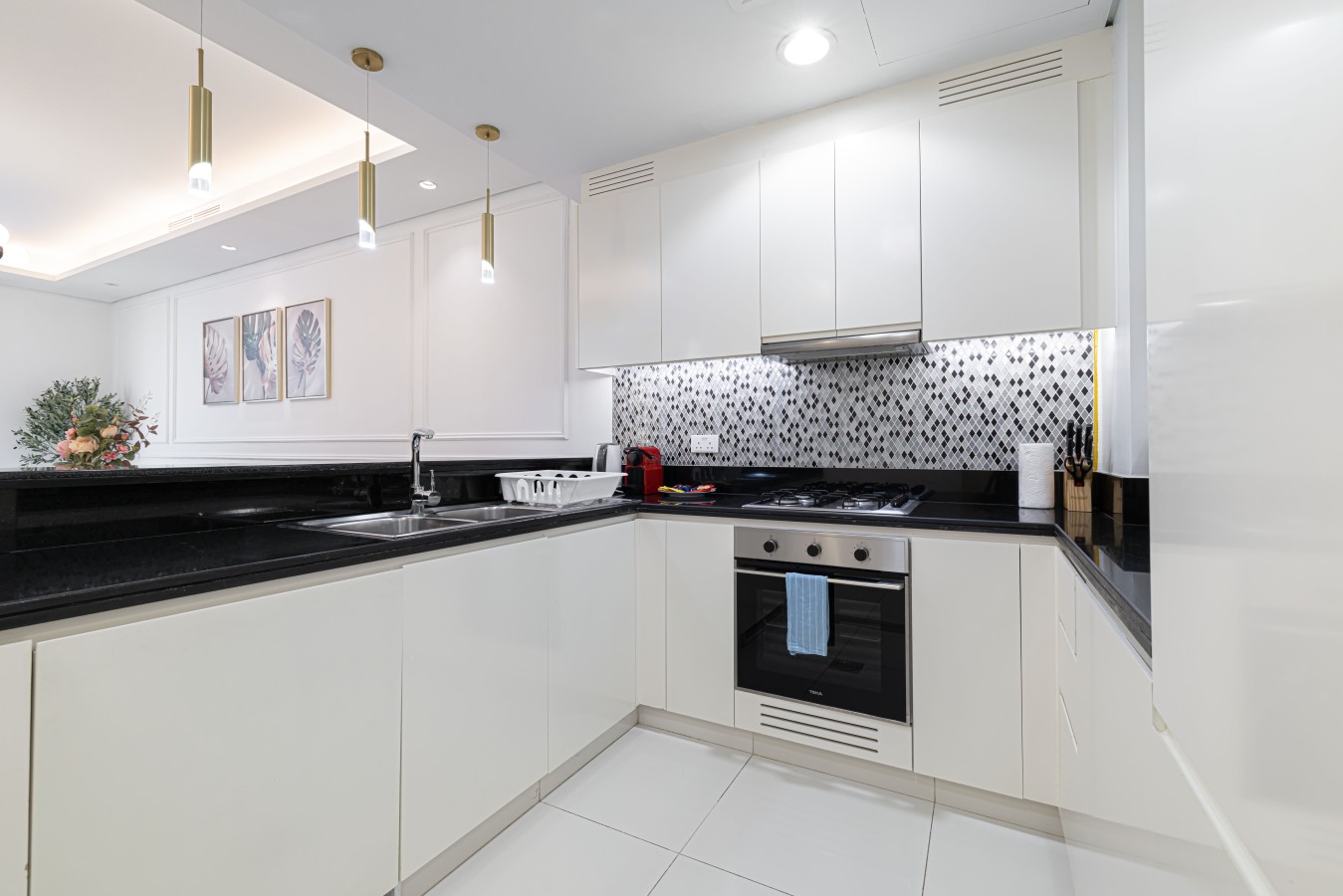 Deluxe 2BR | Burj Khalifa View | By Deffor Escapes photo