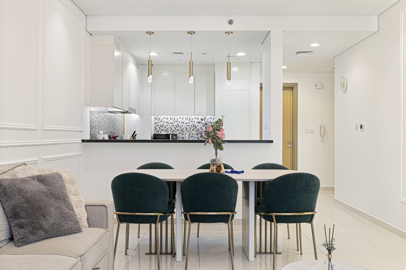 Deluxe 2BR | Burj Khalifa View | By Deffor Escapes photo