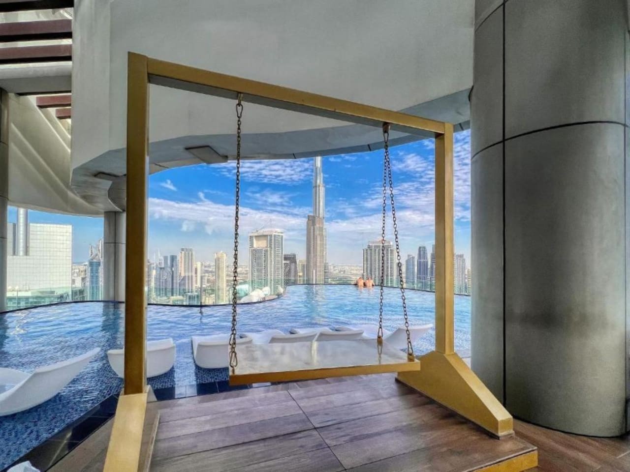64th Floor Infinity Pool w Spa | Dubai Mall 10 Mins photo
