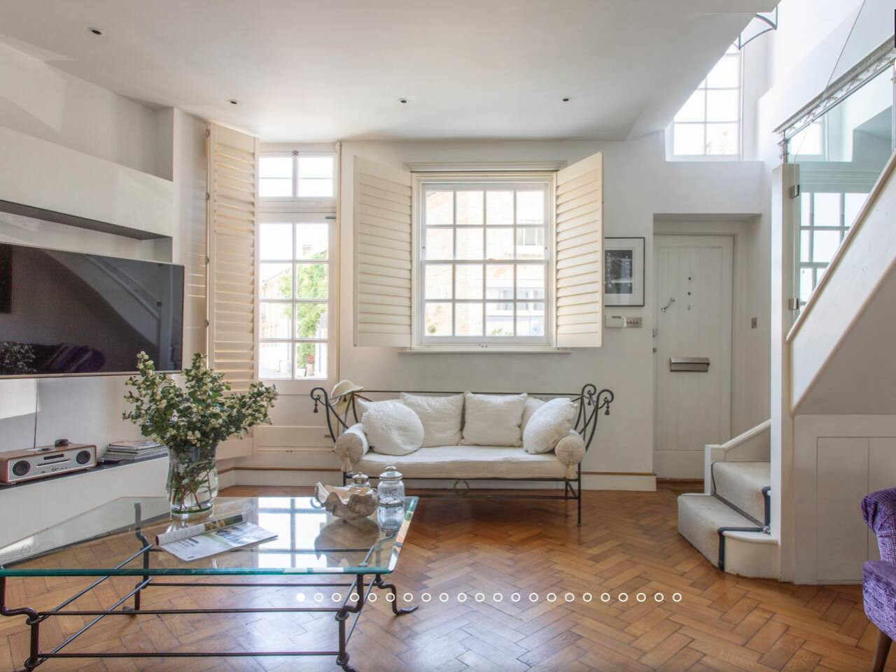 Magenta  – 3 Bedroom Home by Battersea Park