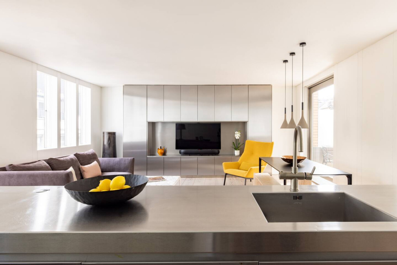 The Tonic – 1 Bed with Patio in Shoreditch