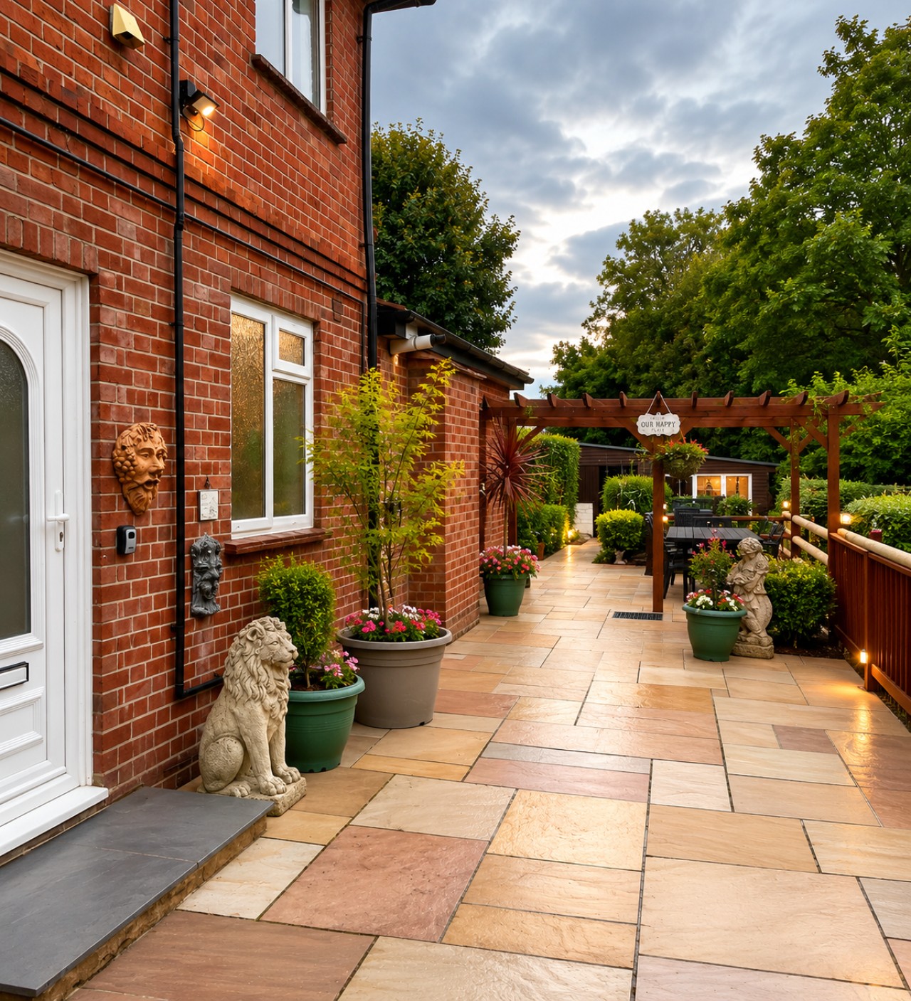 Medani | 3-Bed Home | Wraysbury, Heathrow in Medani,74 Wraysbury Rd, UK - Property image 10 - VivreStays