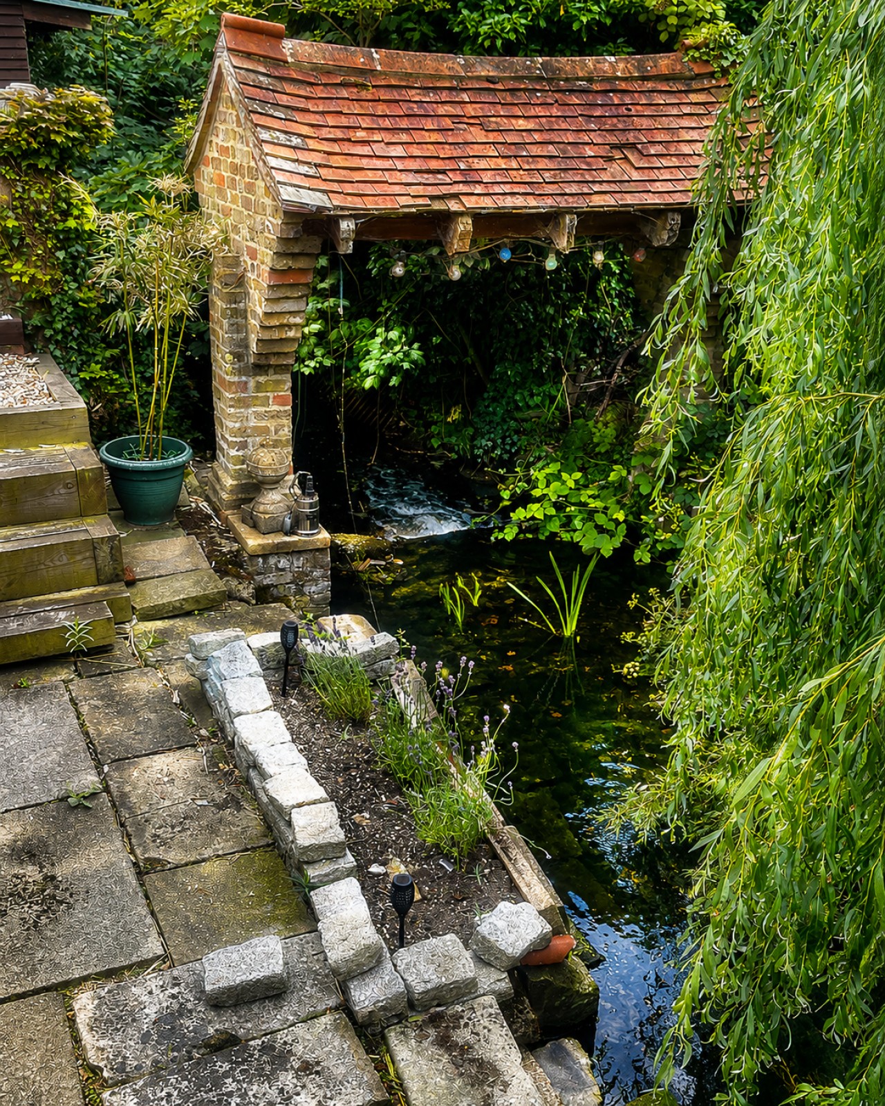 Medani | 3-Bed Home | Wraysbury, Heathrow in Medani,74 Wraysbury Rd, UK - Property image 15 - VivreStays