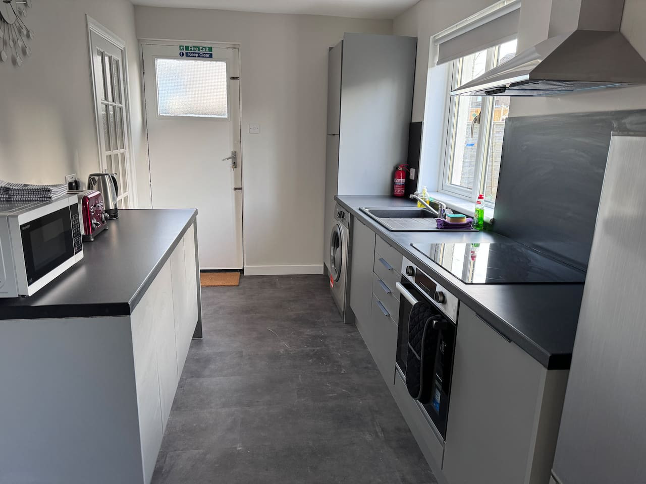 Woodside Residence – great for contractors