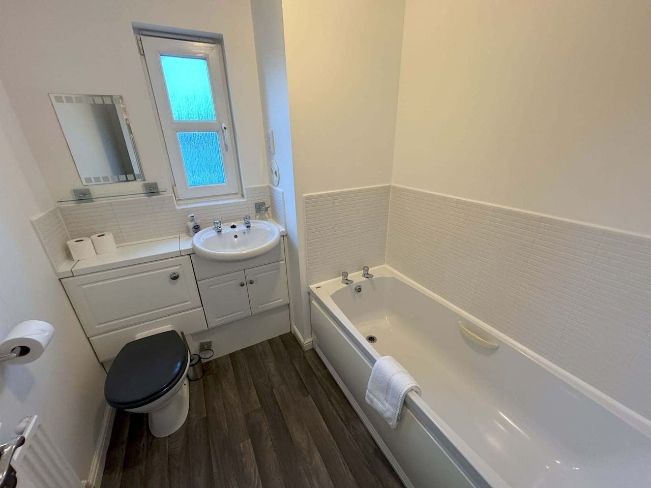 Kingfisher Apartment