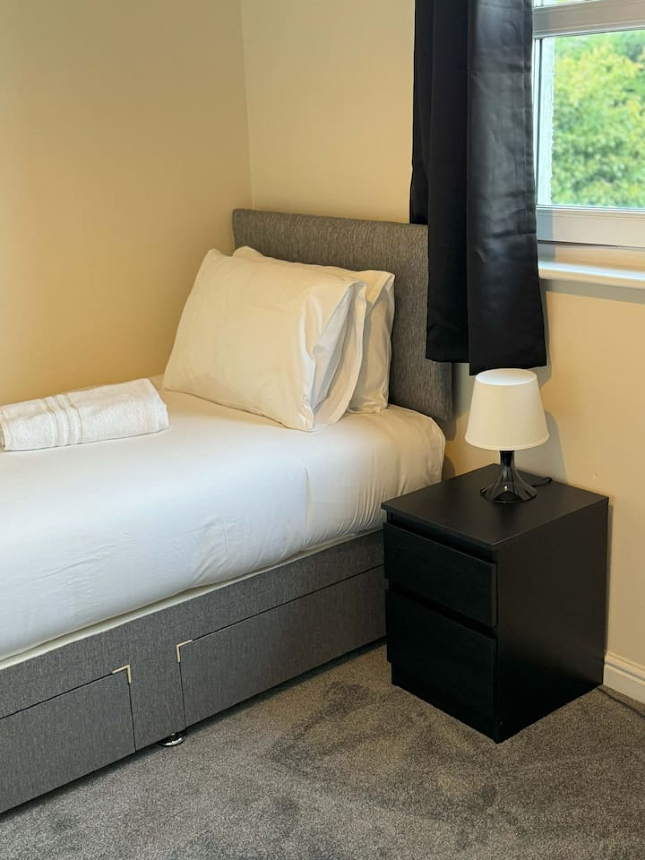 Kingfisher Apartment