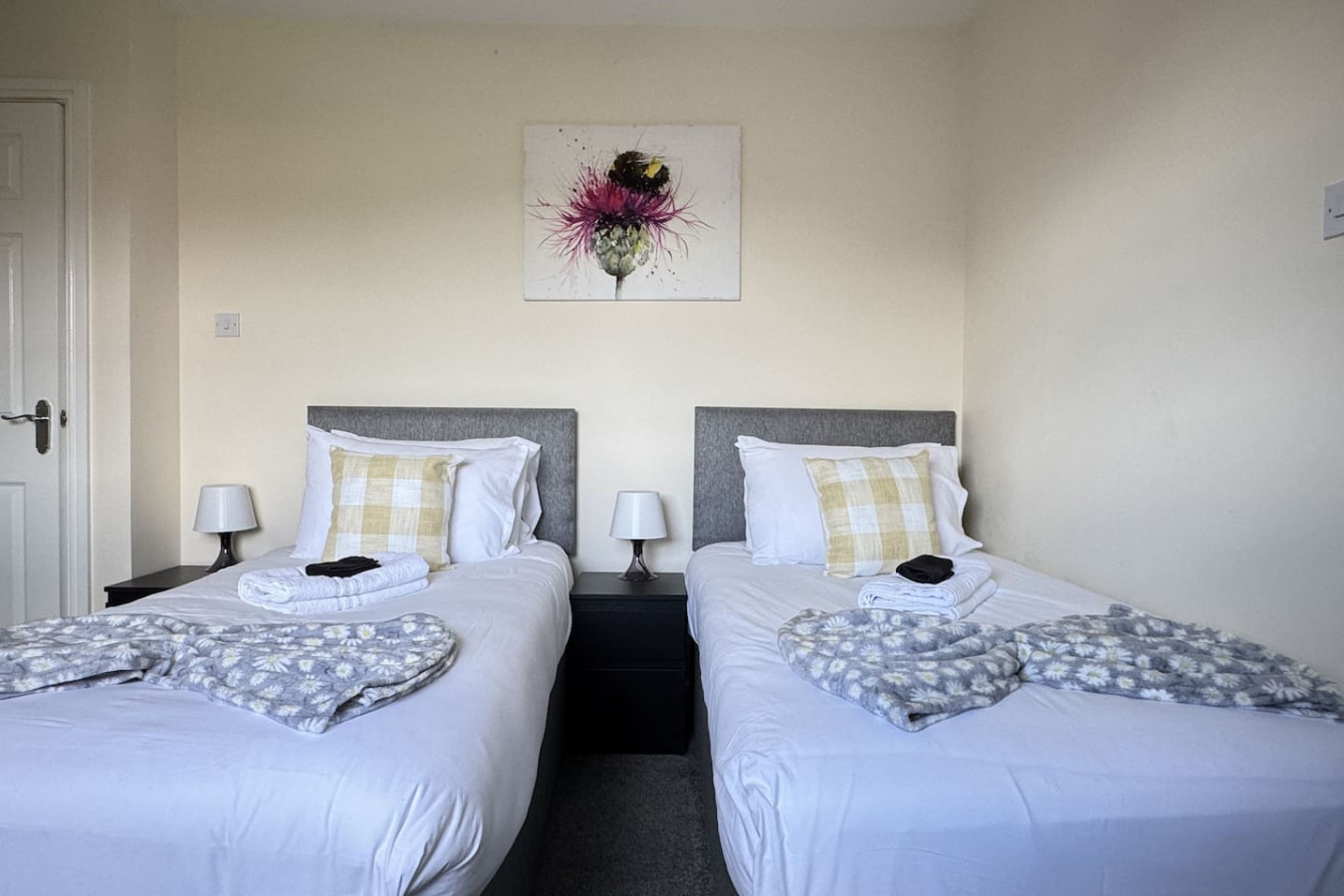 Kingfisher Apartment