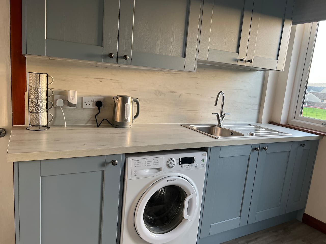 Lomond View Apartment – 2 bedrooms, wifi, parking