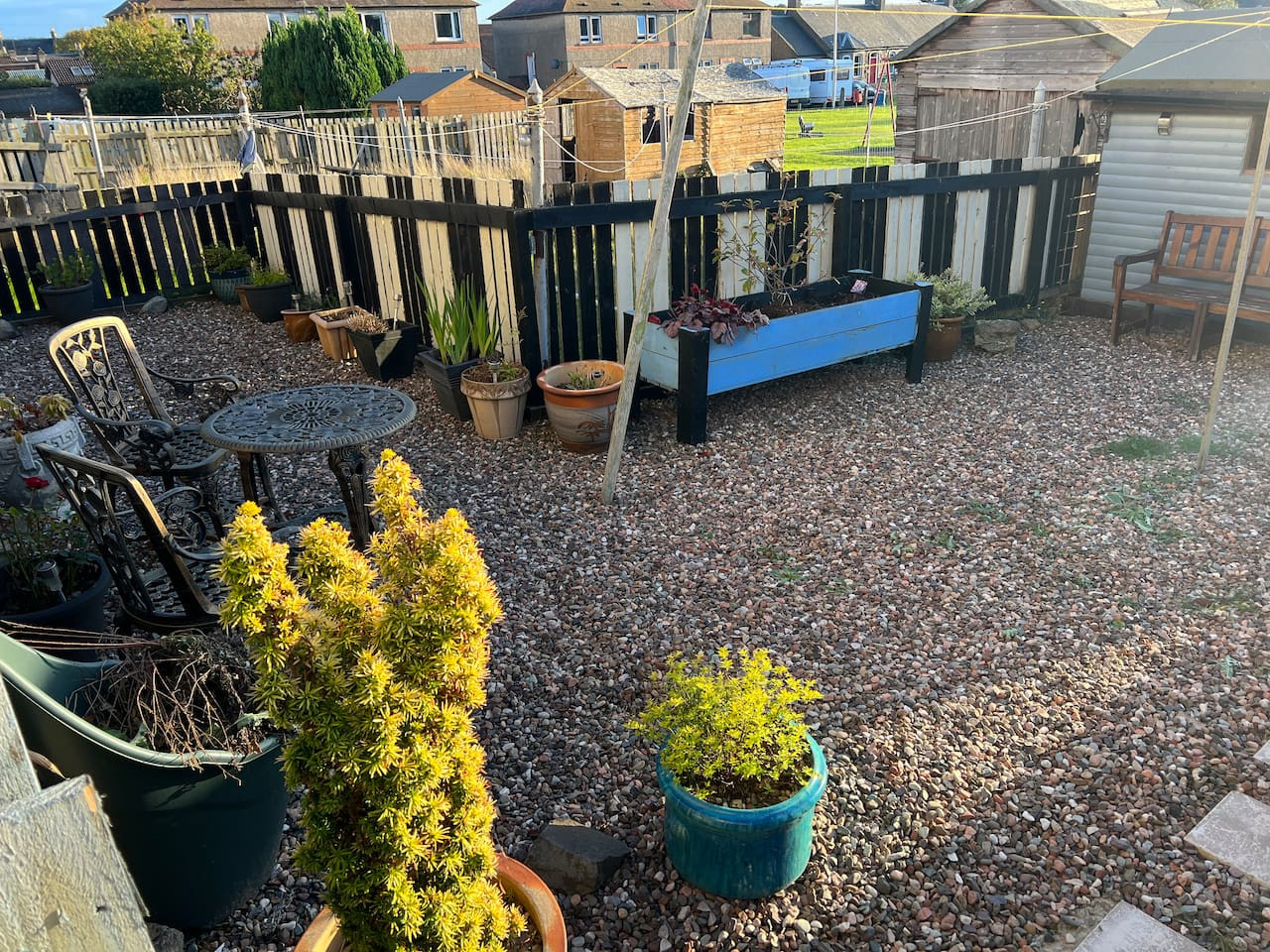 Lomond View Apartment – 2 bedrooms, wifi, parking