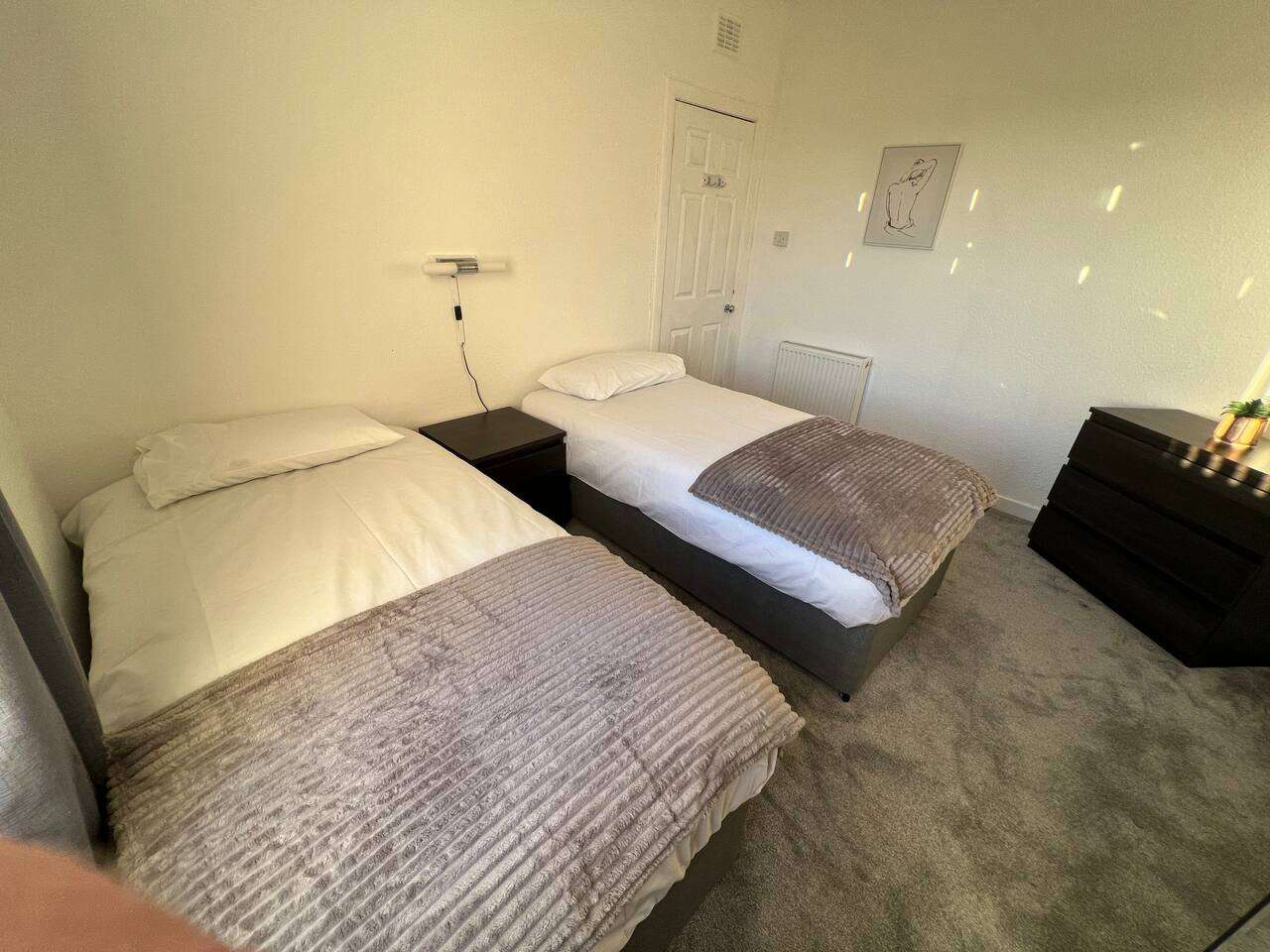 Lomond View Apartment – 2 bedrooms, wifi, parking