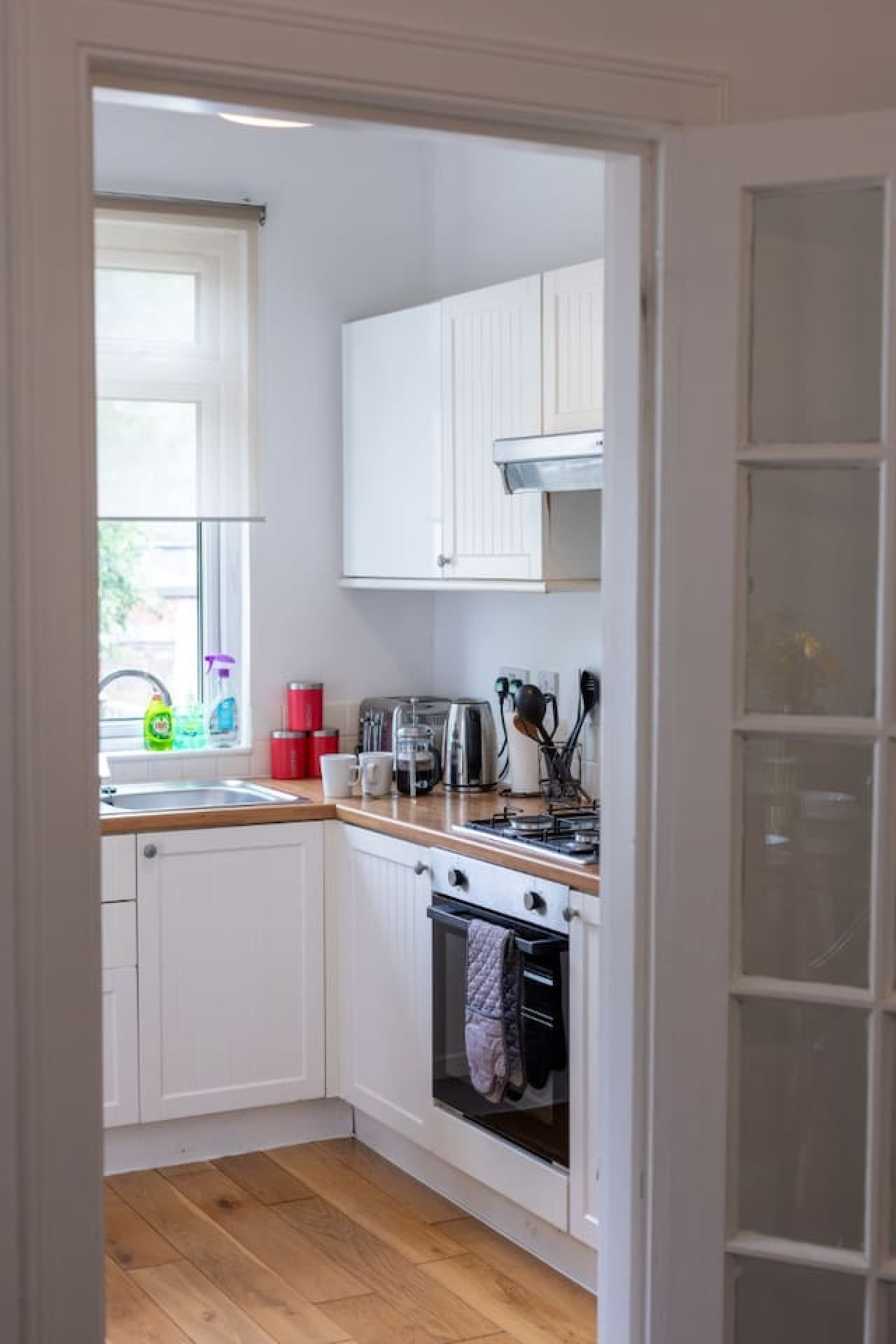 Glebe Street Apartment