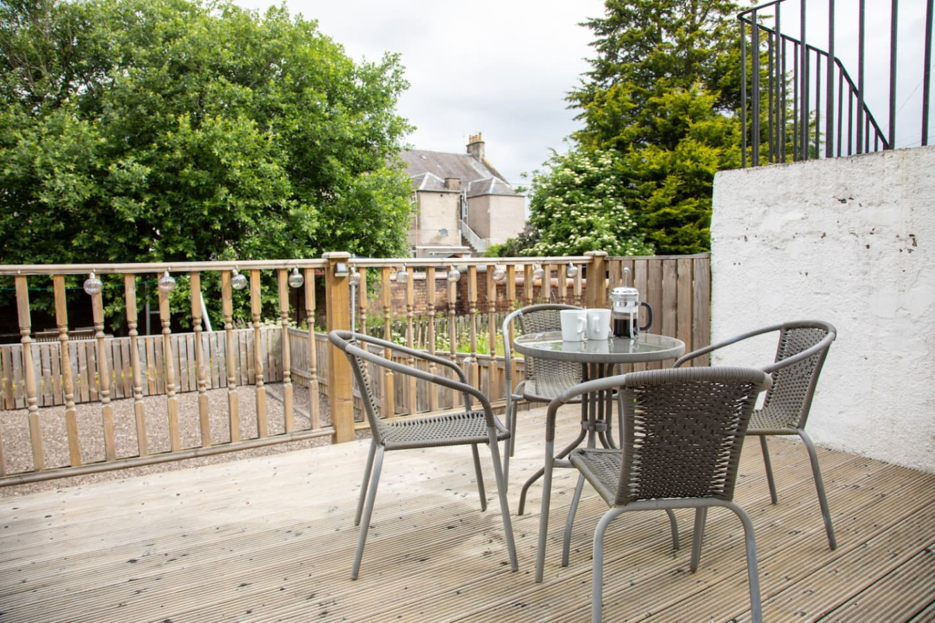 Glebe Street Apartment