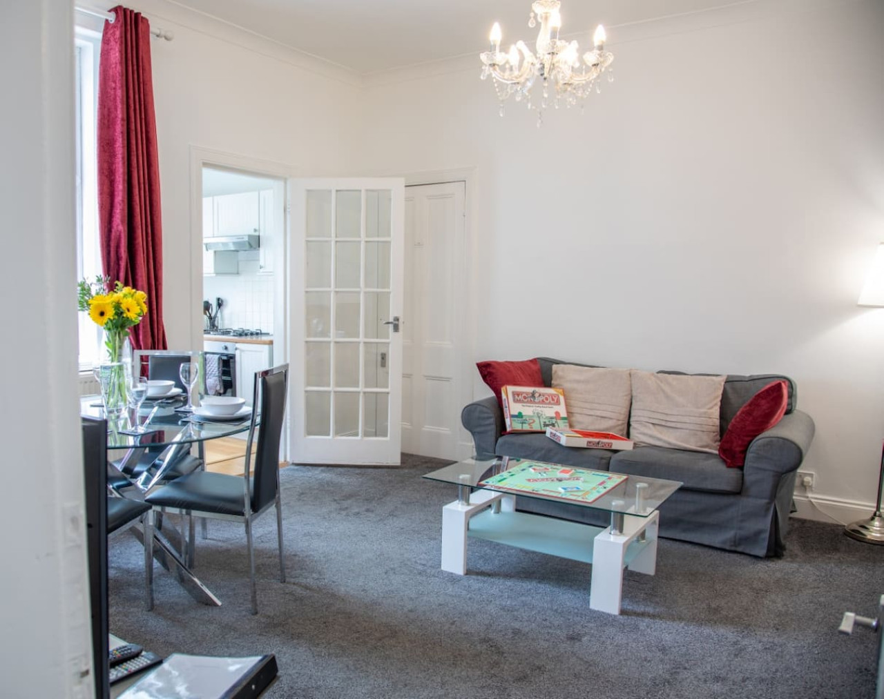 Glebe Street Apartment